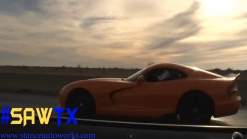 Hellcat Challenger races Viper TA