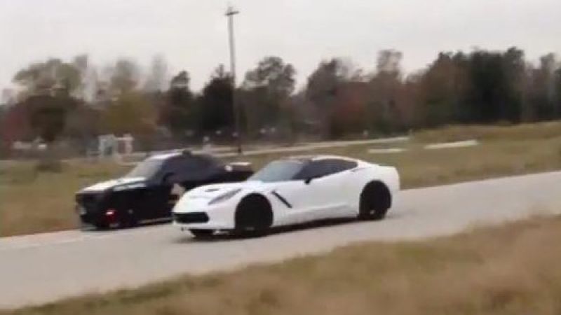 Hennessey Corvette in action