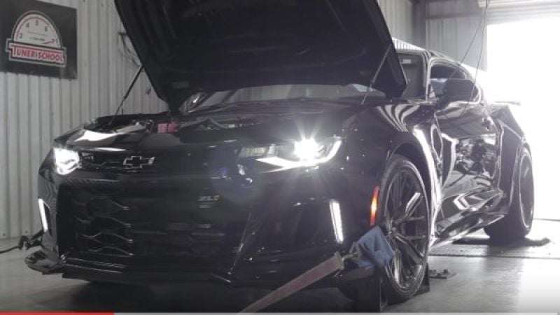 Hennessey Camaro on the dyno