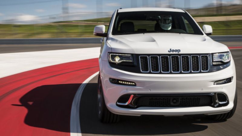 2014 Jeep Grand Cherokee SRT in white