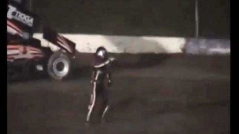 Kevin Ward points the finger at Tony Stewart