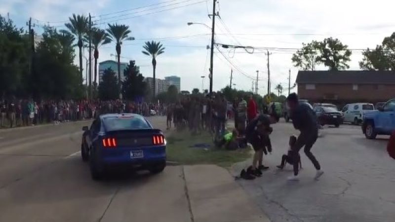 Shelby GT350 Mustng crash