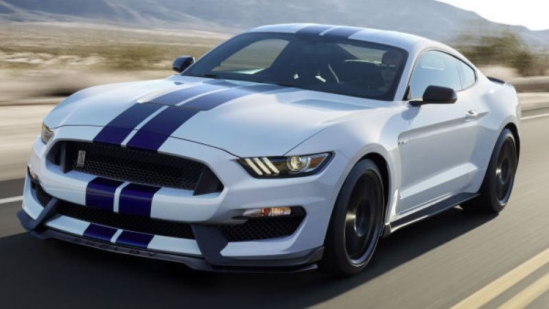 shelby gt350 front cruising