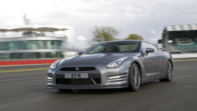 Nissan gtr