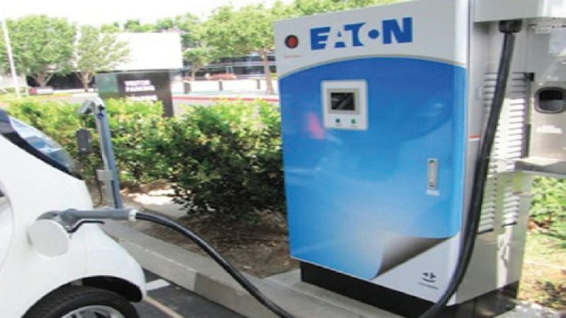 Eaton charging an iMiev