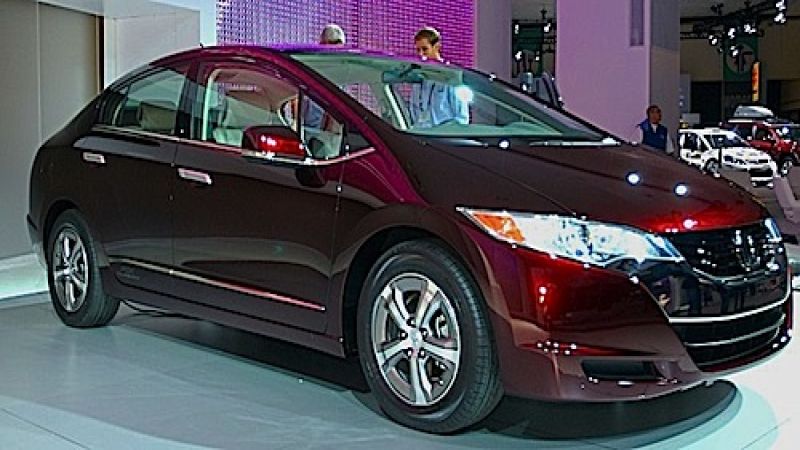 Can the Honda Clarity hybdrogen car replace a pure electric car?