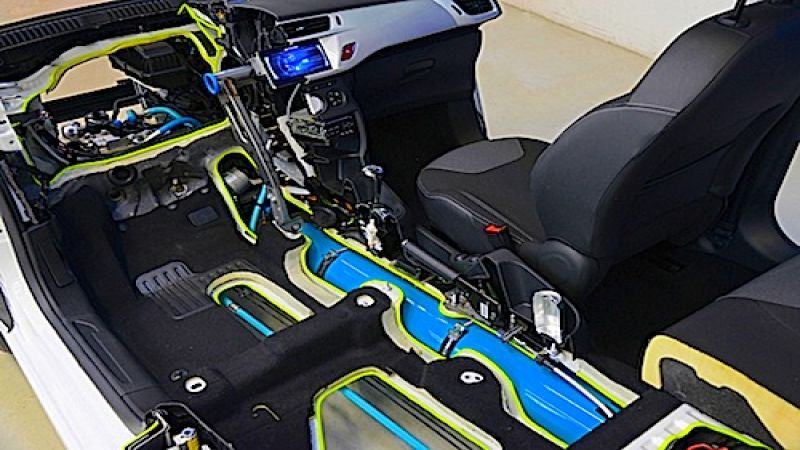 Peugeot is working on an air/hydraulic hybrid car system