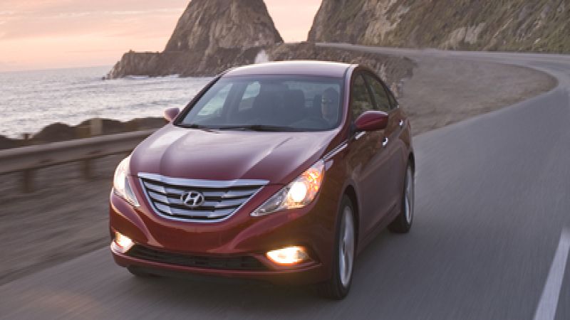 2011 Hyundai Sonata is cooling off in sales popularity
