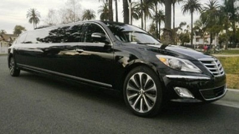Hyundai Genesis Limousine