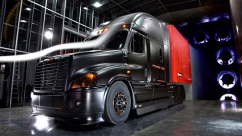 Freightliner Innovation test truck in wind chamber