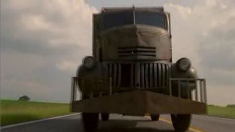 Jeepers Creeper van (IMDb)
