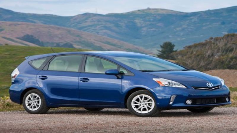 2012 Prius v