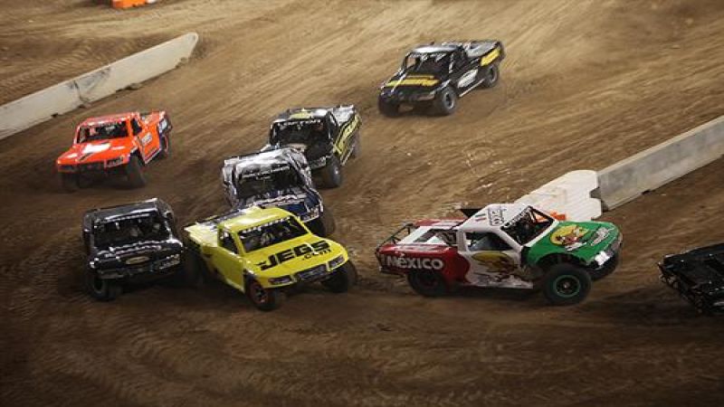 Stadium SUPER Trucks in Arizona