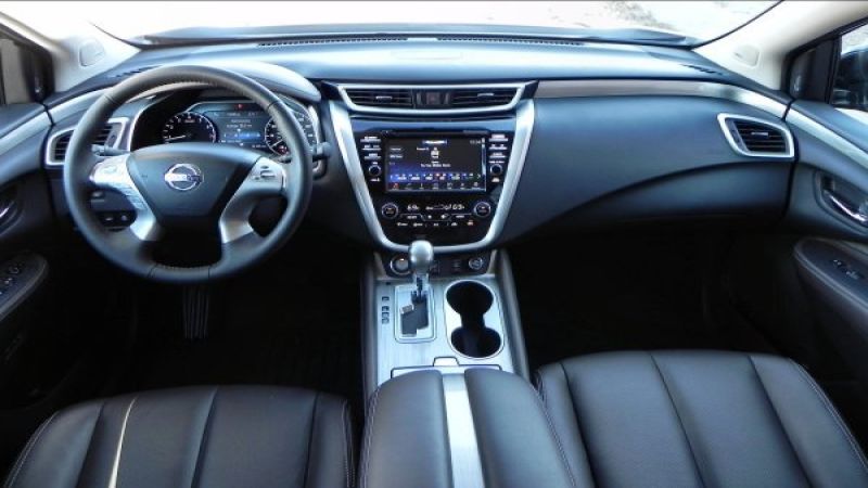 2015 Nissan Murano interior