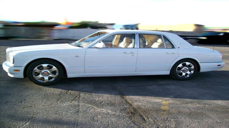 2001 Bentley Arnage, not necessarily MJs