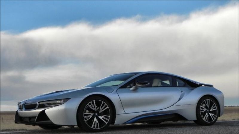 BMW i8 Hybrid Supercar