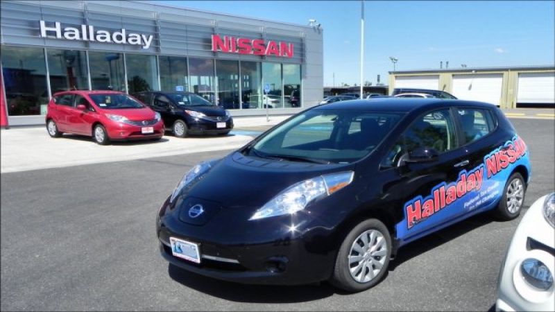 Halladay Nissan LEAF