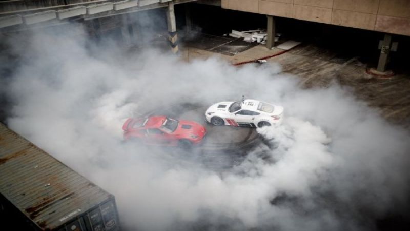 Hoonigans in the Mall