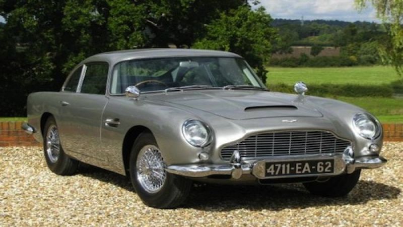 James Bond Aston Martin DB5