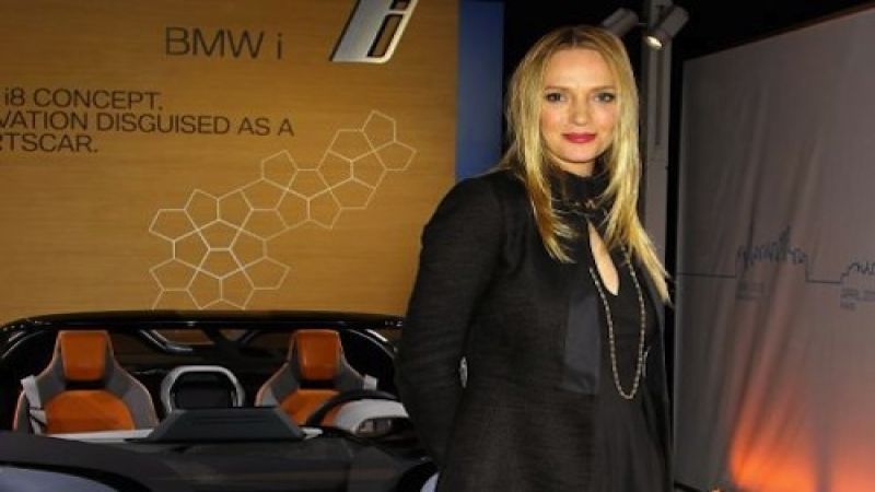 Uma Thurman BMW