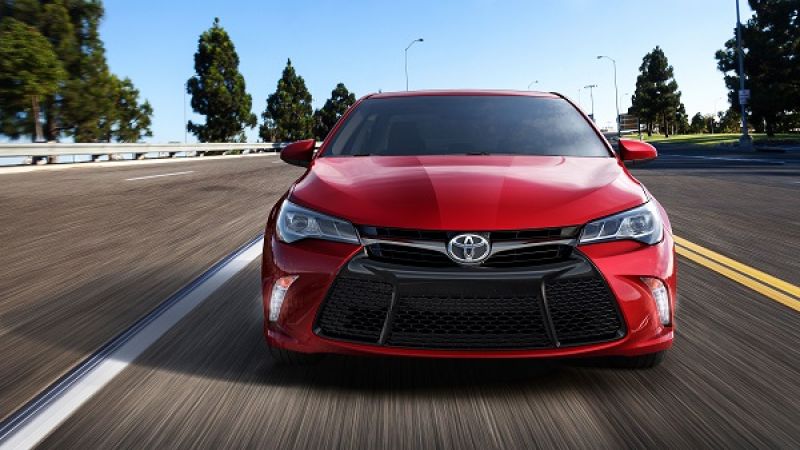 2015 Toyota Camry Beats Accord