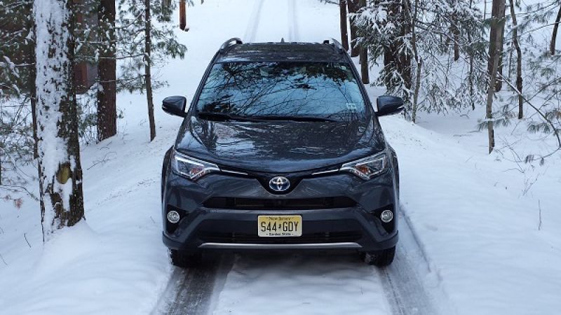 Toyota's 2016 Shifting Focus To Crossovers and Compact Trucks