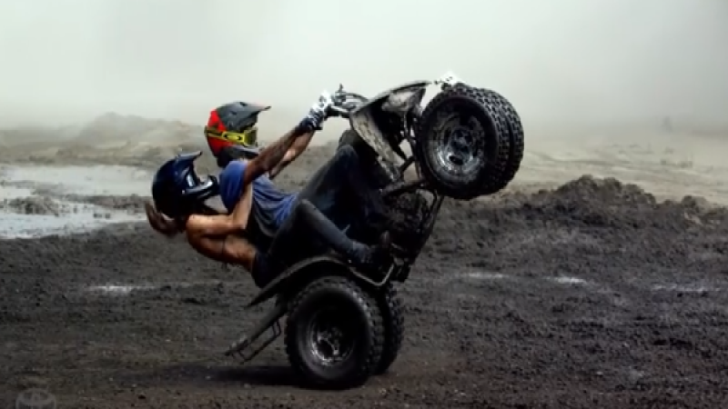 Toyota’s New 2016 Tacoma Video Advert Sticks the Landing