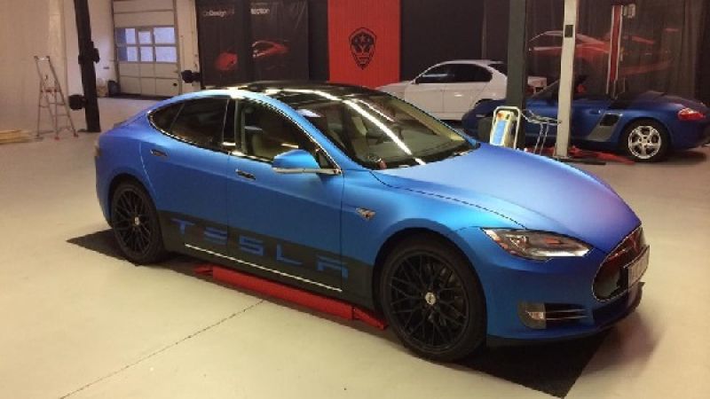 Tesla Model S