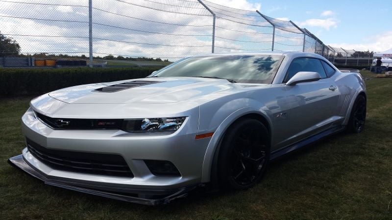 2015 Chevrolet Camaro Z/28 vs. ZL1