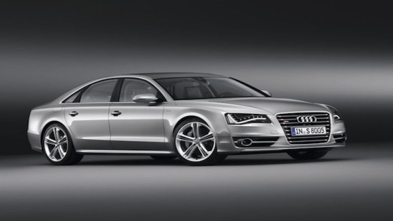 2013 Audi S8 