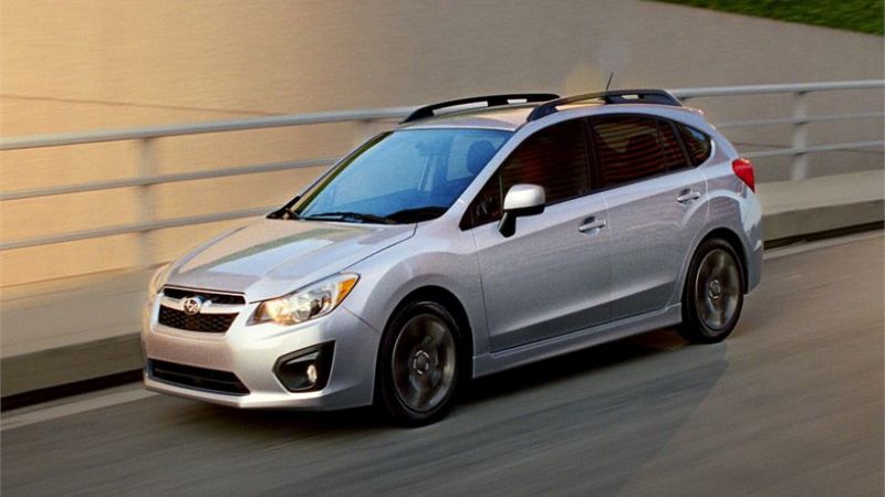 2014 Subaru Impreza four-door sedan and five-door hatchback