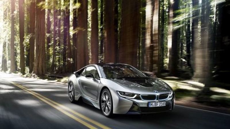 BMW i8