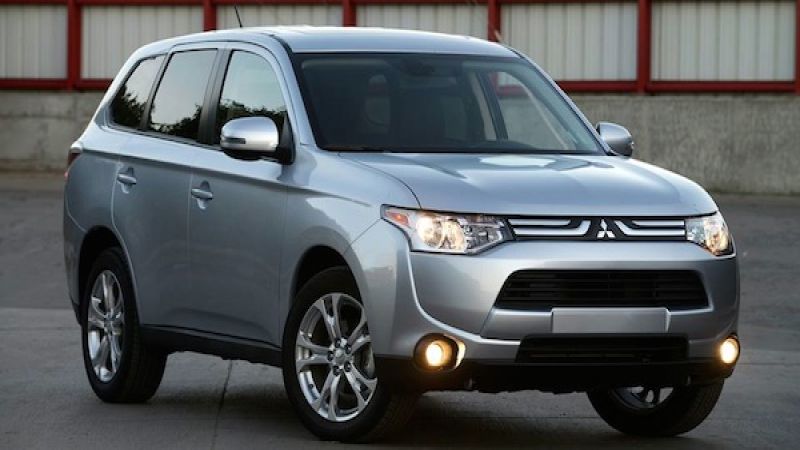 2014 Mitsubishi Outlander 3.0 GT S-AWC Review