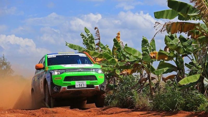 Mitsubishi Outlander PHEV takes on toughest off-road Australasian Safari 