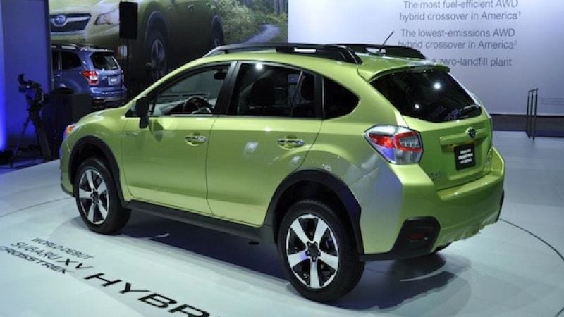 2014 Subaru XV Crosstrek Hybrid has sportier attitude with fuel-efficiency