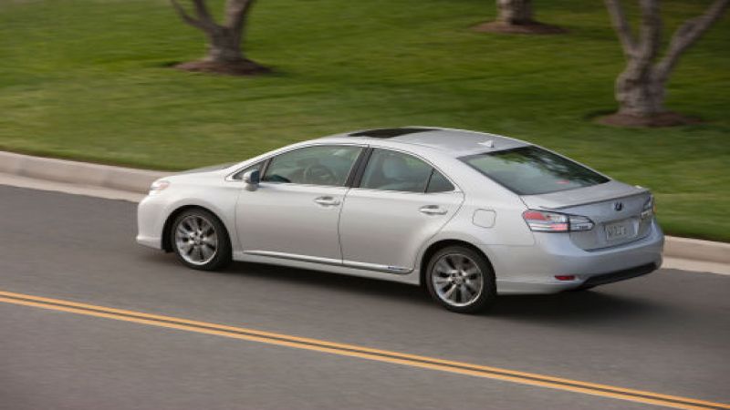 Lexus HS
