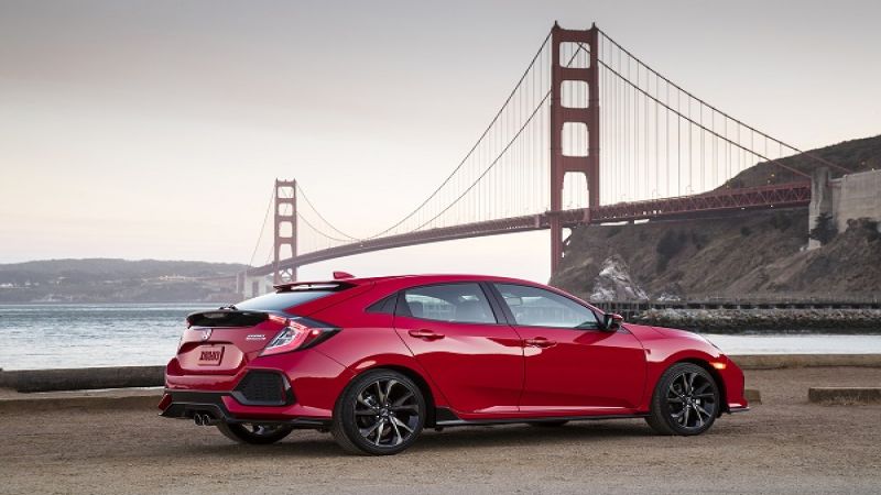 2017_Honda_Civic_Hatchback
