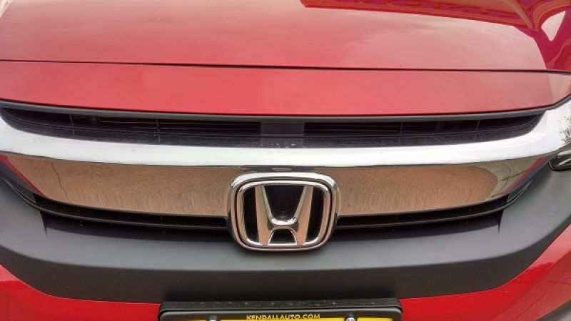 2016_Honda_Civic_Grill