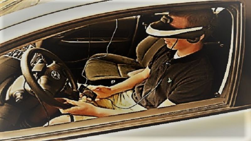 Newsday_Kevin_Swank_Texting_2013