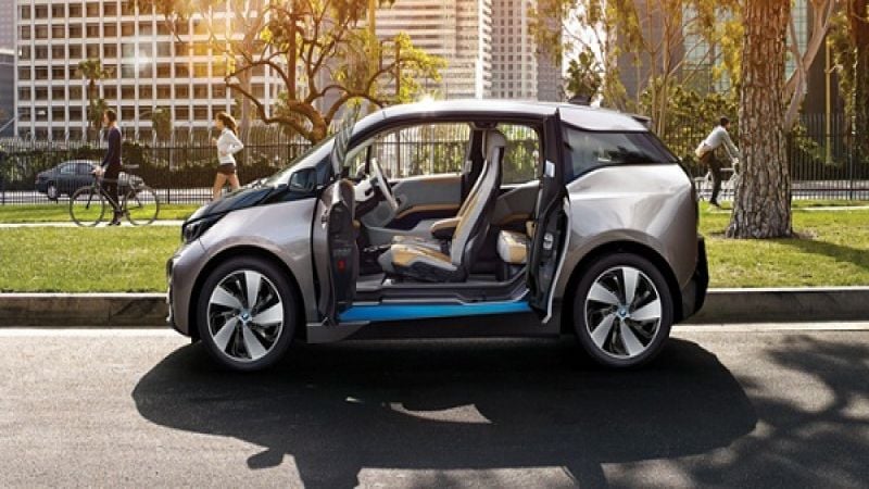 BMW i3 demand