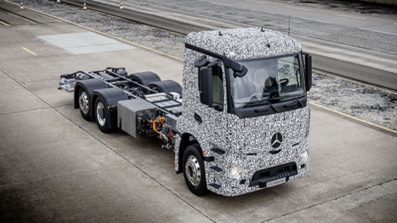Mercedes-Benz Urban eTruck Prototype