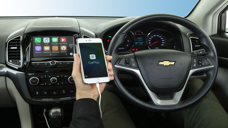 An Apple User Shows The CarPlay Interface In A Chevrolet