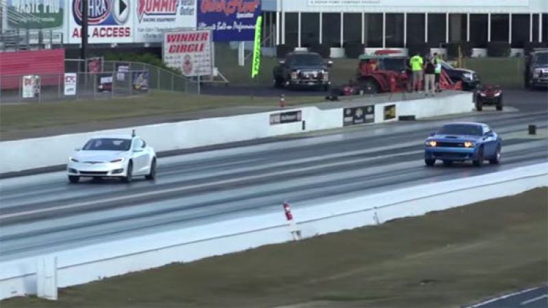 tesla vs hellcat