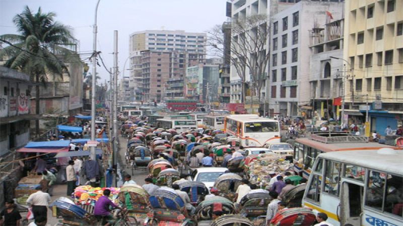 Rush hour in Dhaka.   Image courtesy of GNU Free Documentation License, 