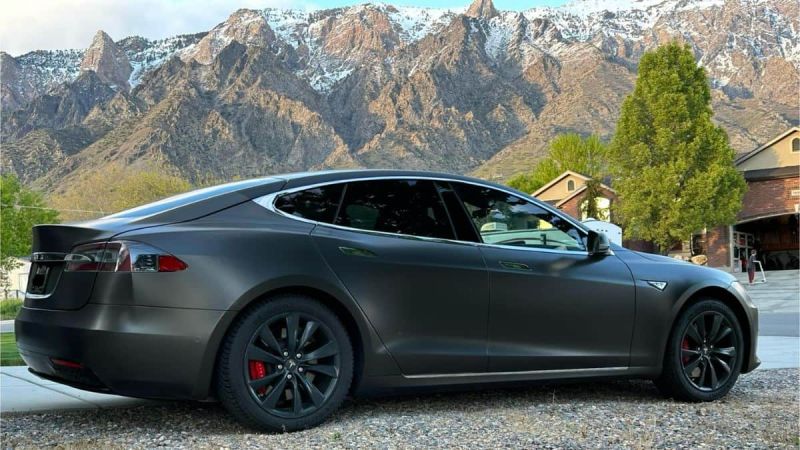 130,000 Miles In, My 2016 Tesla Model S Supercharges a Lot to Get My Money's Worth Out of Free Supercharging, And Think Supercharging Doesn't Really Impact the Longevity of The Battery