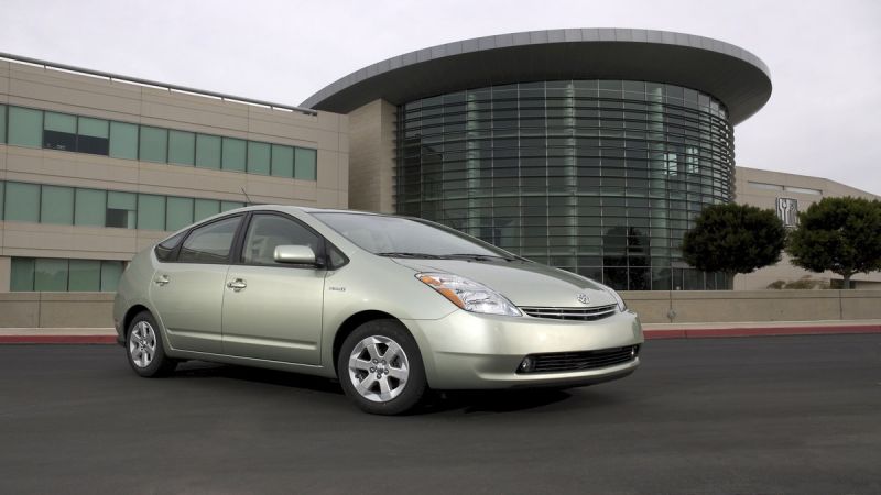 2009 Toyota Prius Sea Green Front Shot