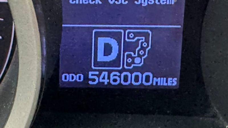 2008 Toyota Land Cruiser with 546k miles on the odometer, on the original engine and transmission