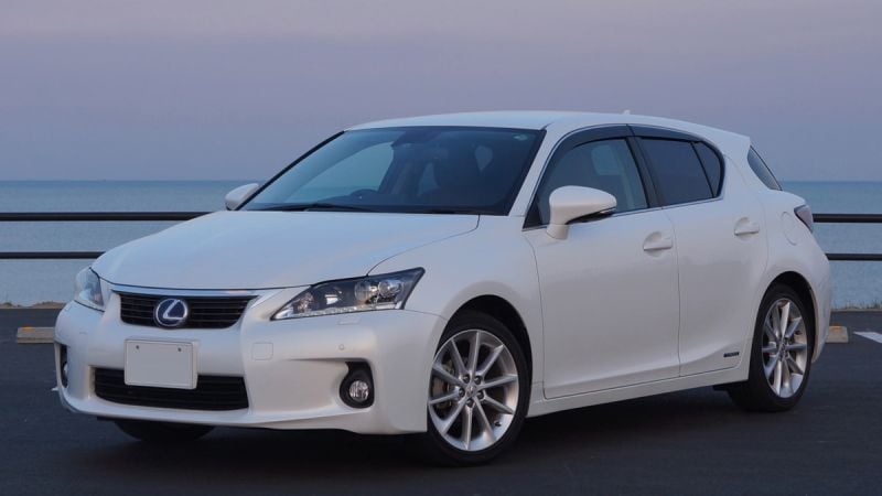 2011 Lexus CT200h Japan model white full shot dusk