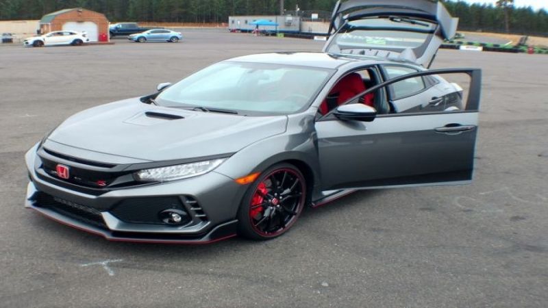 2017_Honda_Civic_Type_R_McCants