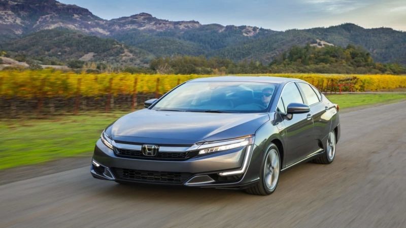 2019_Honda_Clarity_PHEV_Silver